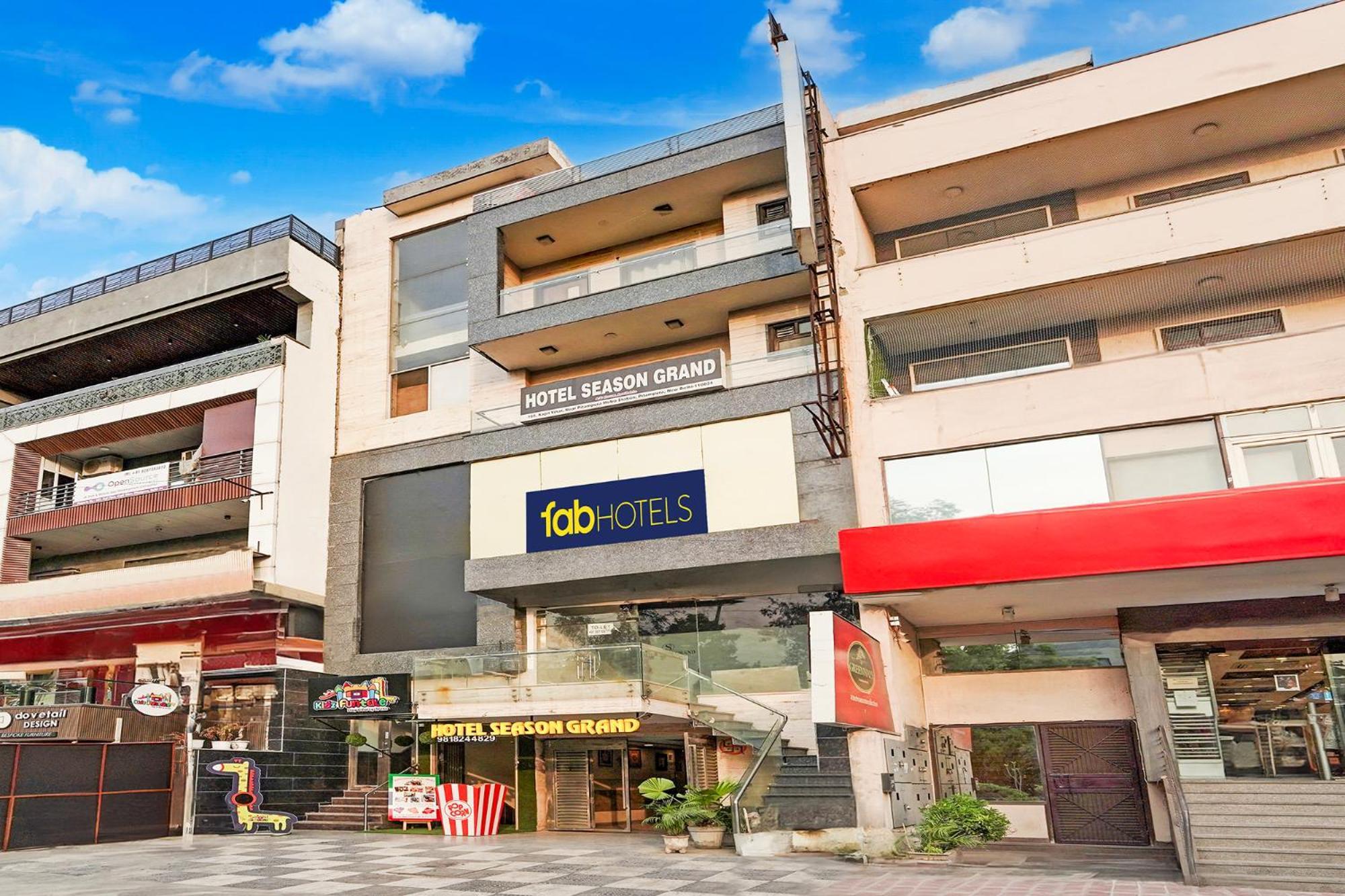 首都o 10938季节大酒店 德里 外观 照片